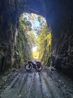 Kiwi Road Tunnel